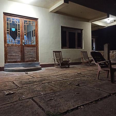 Sea Face Rest Hambantota Apartment Luaran gambar